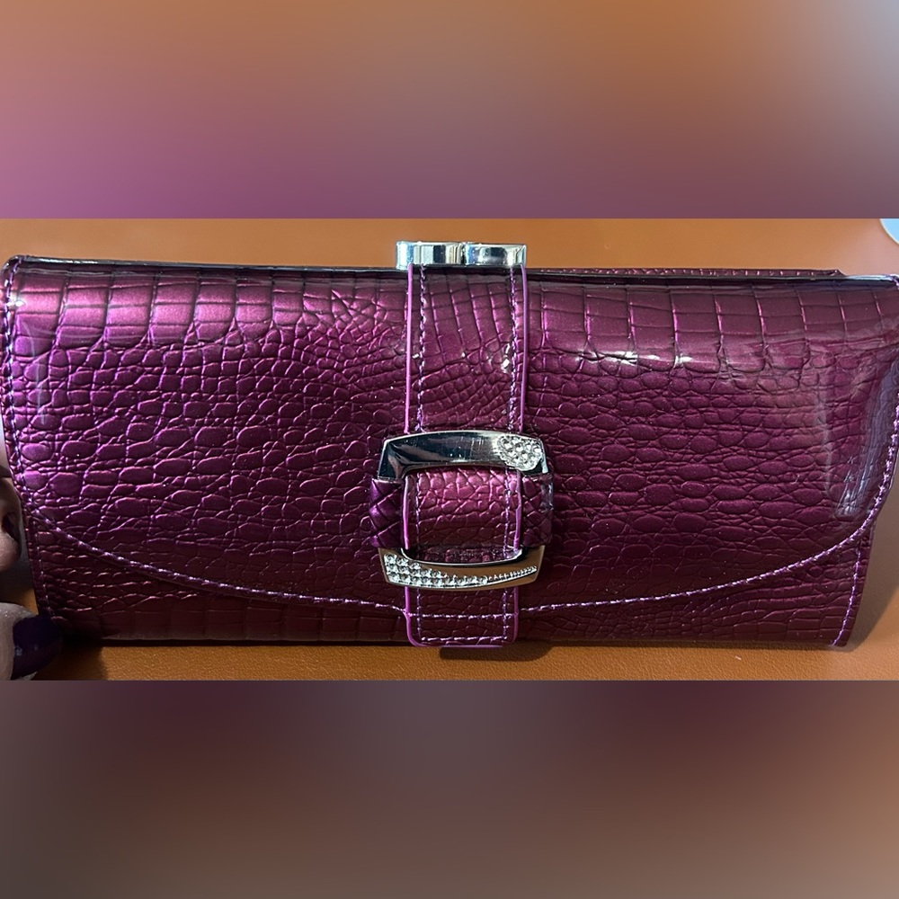 Elegant Purple Crocodile-Embossed Wallet